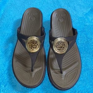 COPY - Croc sandals